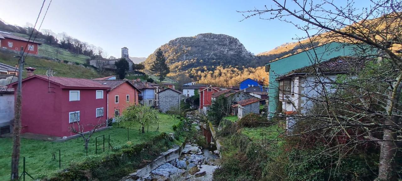 Precioso Apartamento A Pie De Montanas Y Playas Carrena de Cabrales Exterior foto